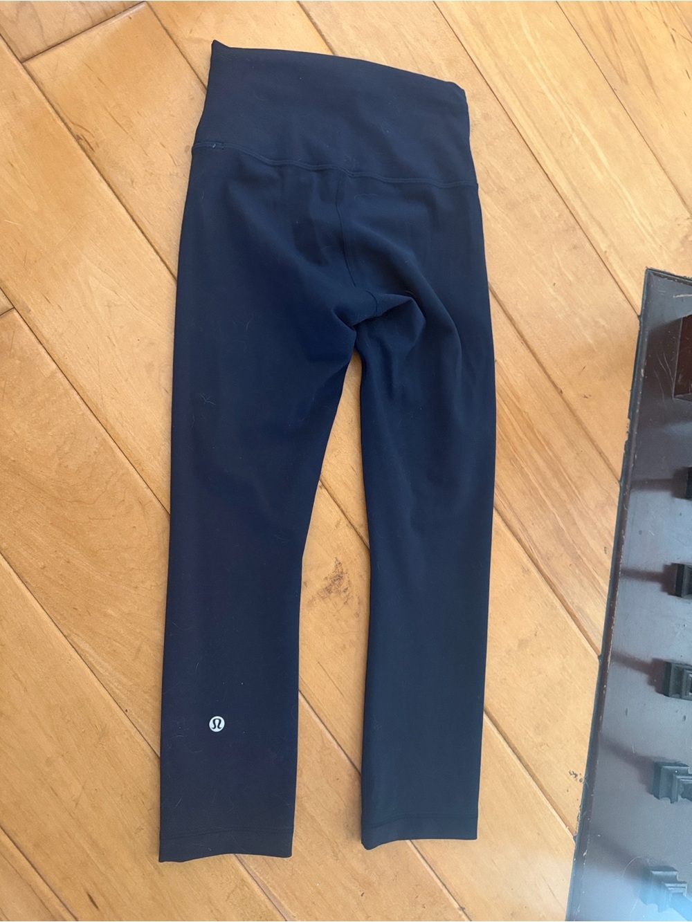 lululemon athletica High-Rise Crop Capri Leggings - Black